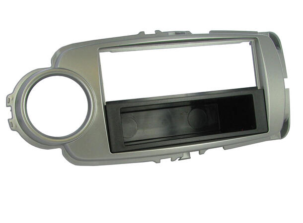 Connects2 Monteringsramme 1-DIN Toyota Yaris (2012 - 2019)